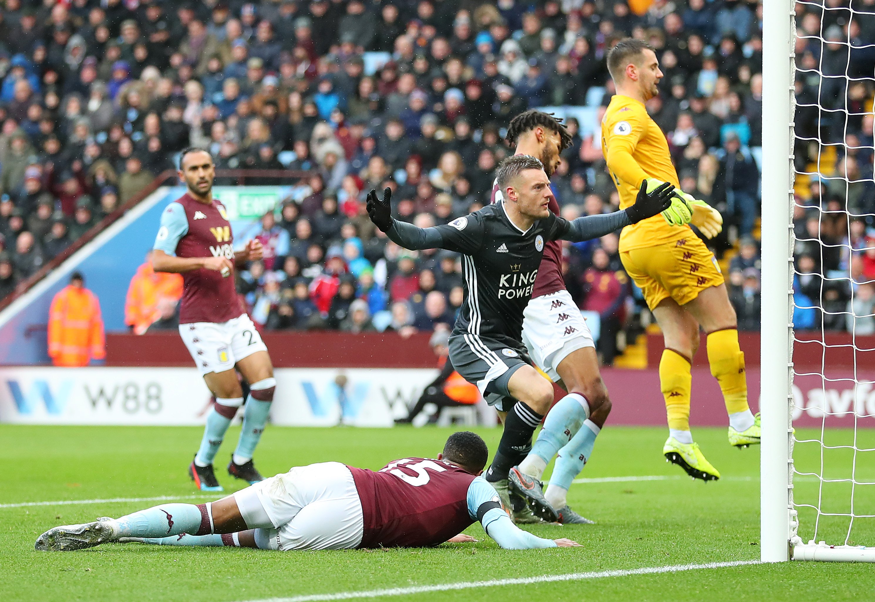 路球员在被 路球员在被